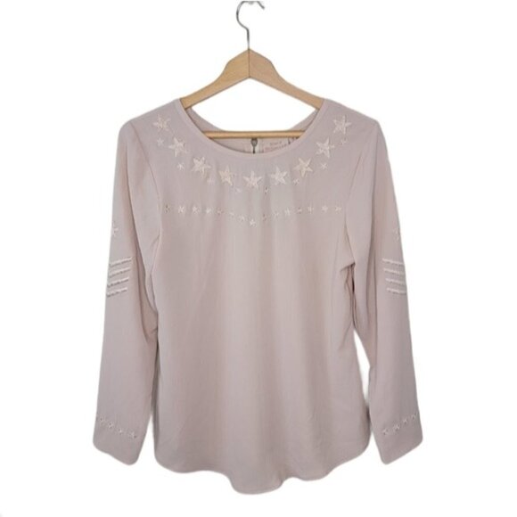 NWT Rungolee | Berlin Beige Star Embroidery Blouse Size Small - Picture 1 of 6